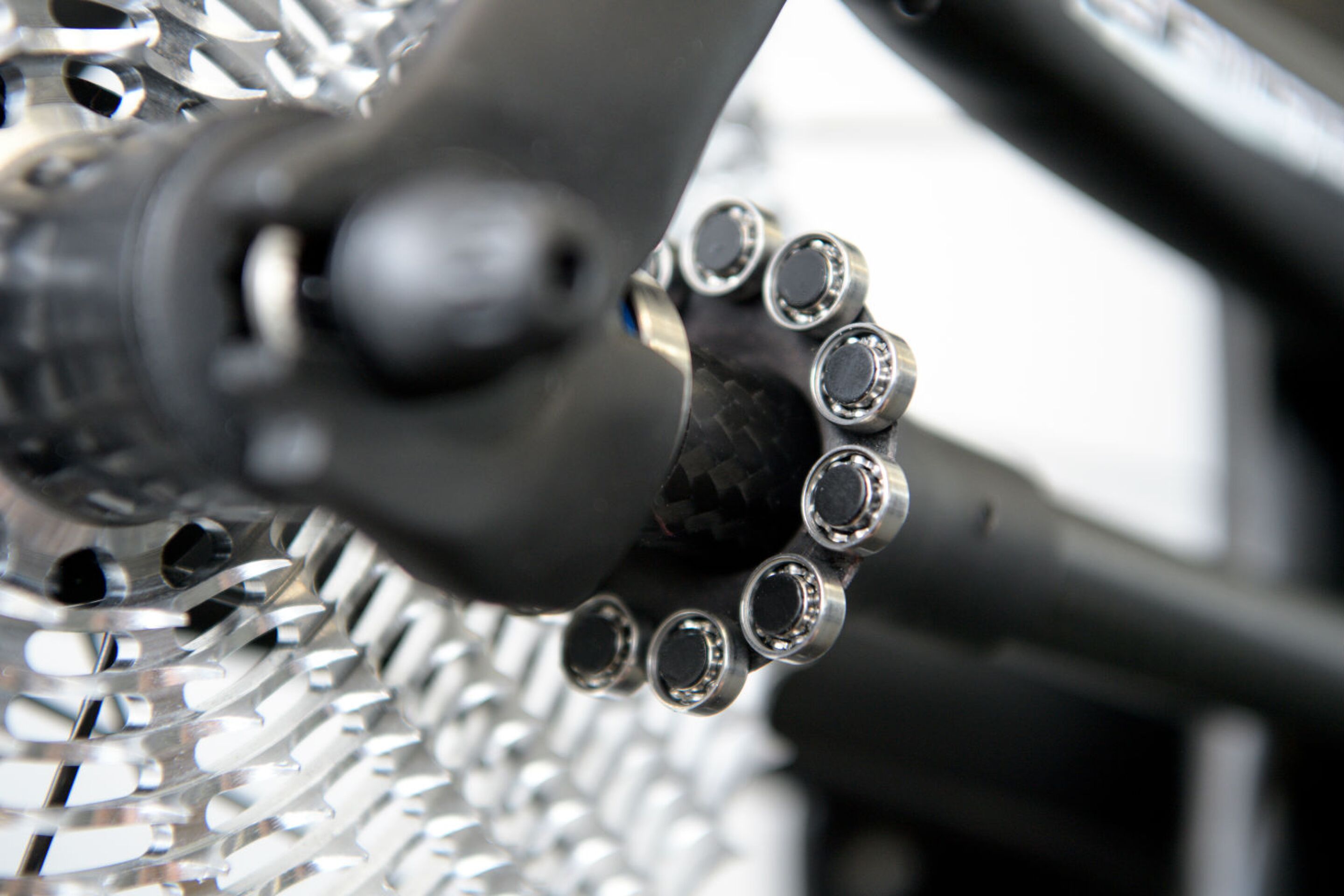 "World’s most efficient" bicycle drivetrain unveiled at Eurobike