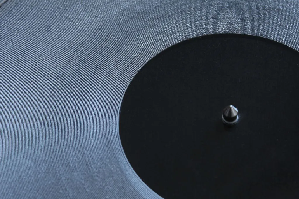 So far, Ghassaei has cut functioning records from wood, acrylic, and paper using this method
