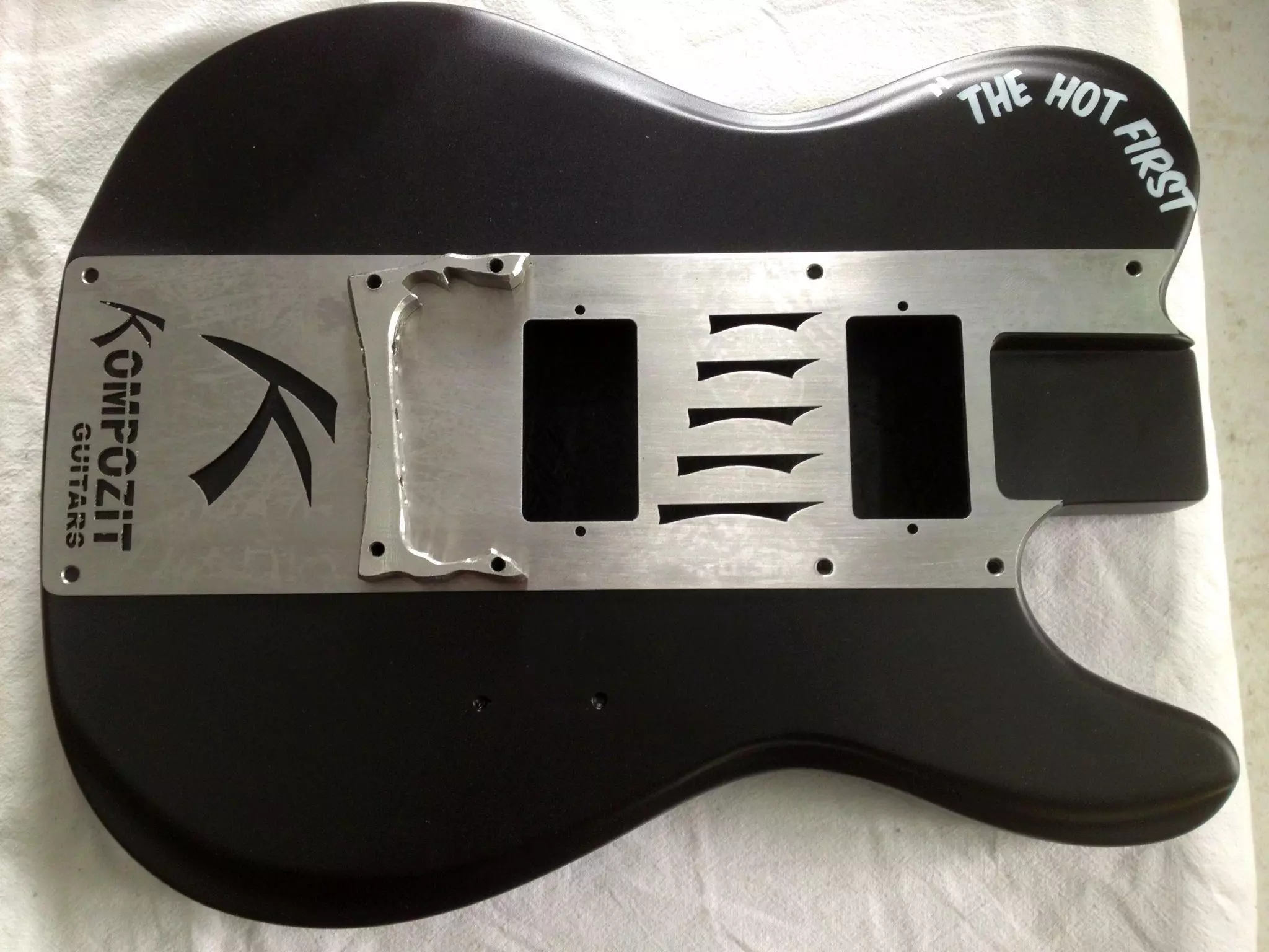 The Hot First waiting for a maple neck, SP Custom pickups and strings