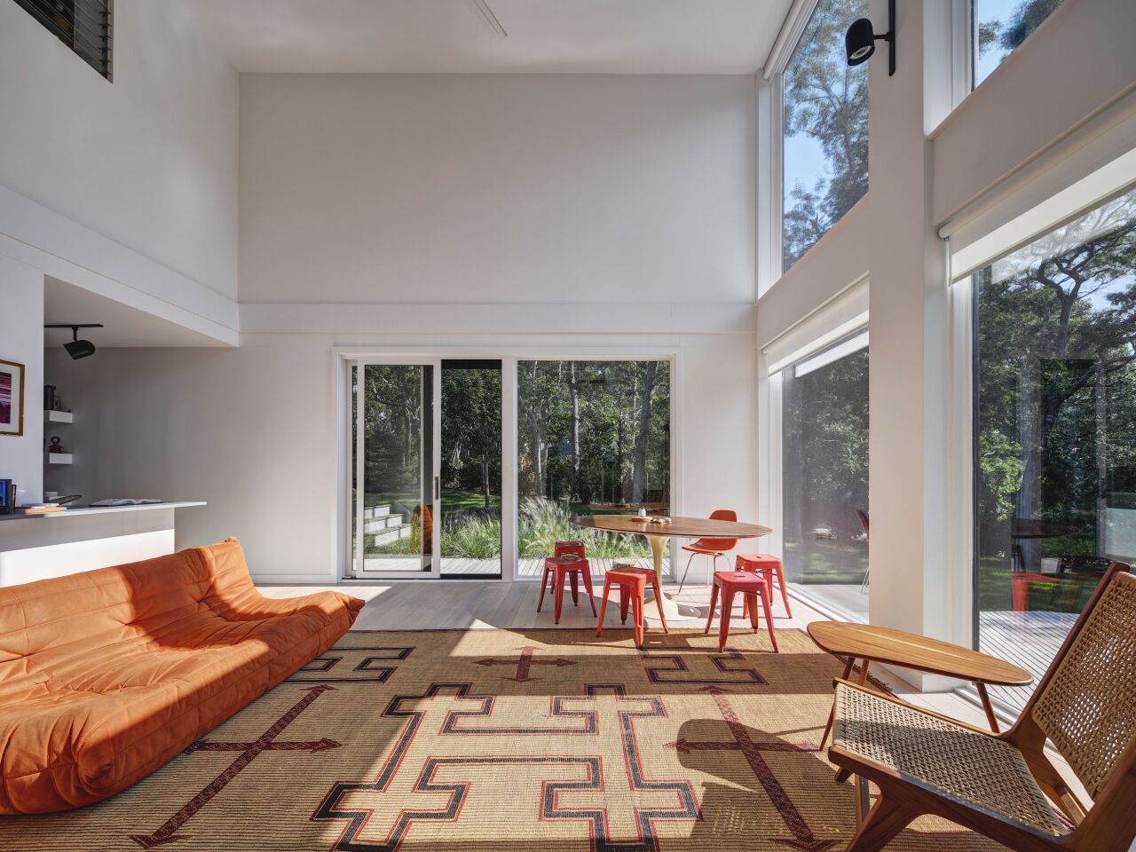 Amagansett Modular's interior measures 1,800 sq ft (167 sq m)
