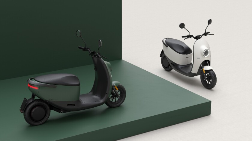 The unu Scooter will be available in Basic (2,000 W), Standard (3,000 W) and Plus (4,000 W) variants