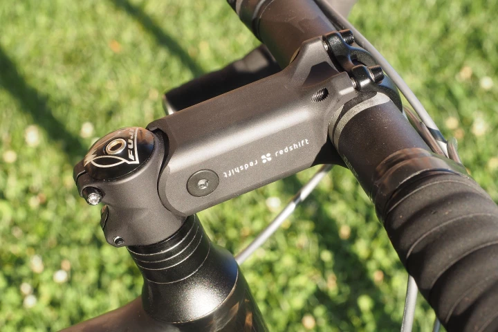 The ShockStop handlebar stem pivots to soak up road vibrations