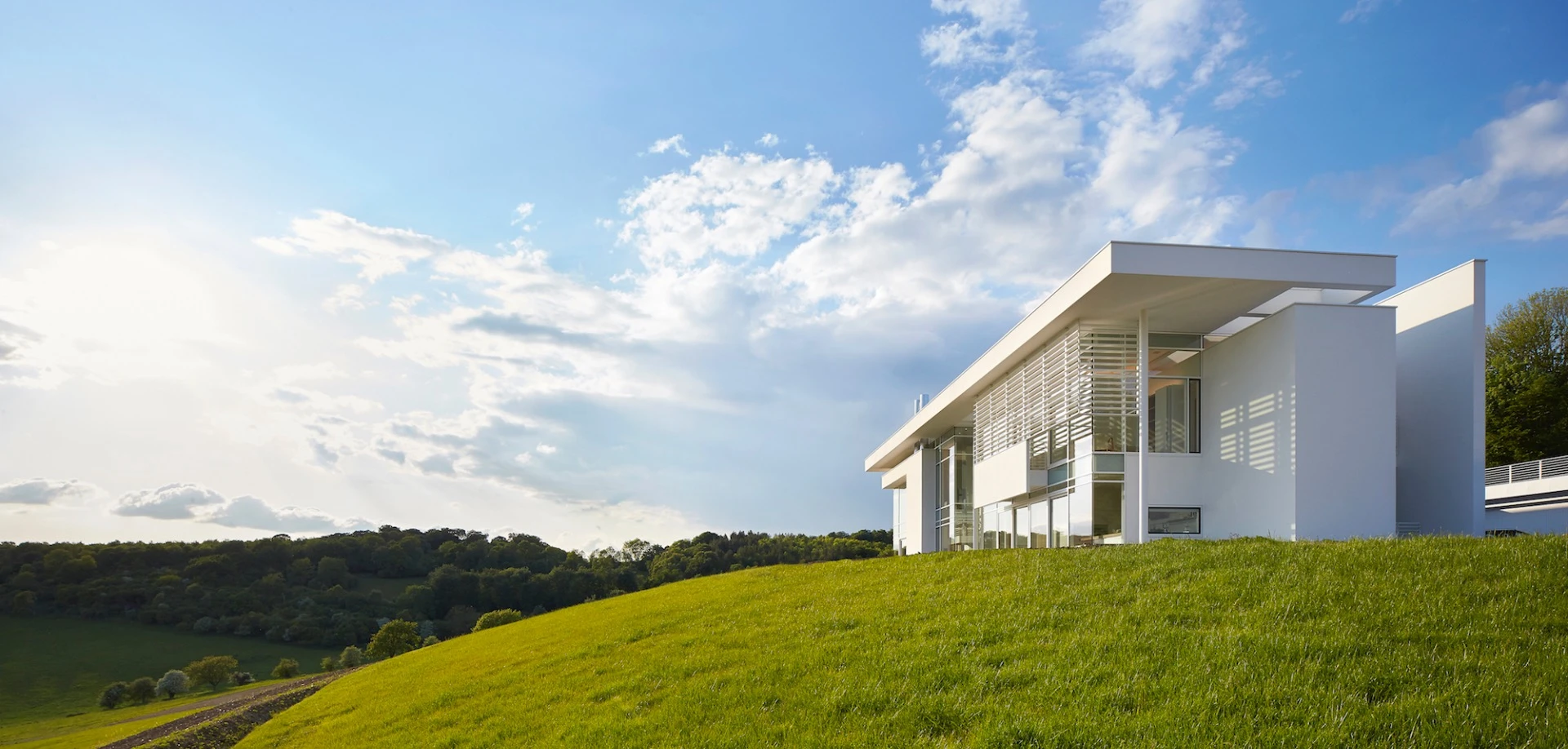 The brief for the Oxfordshire Residence was to create an ambitious modern home, based on the idea of the reinvention of the country house