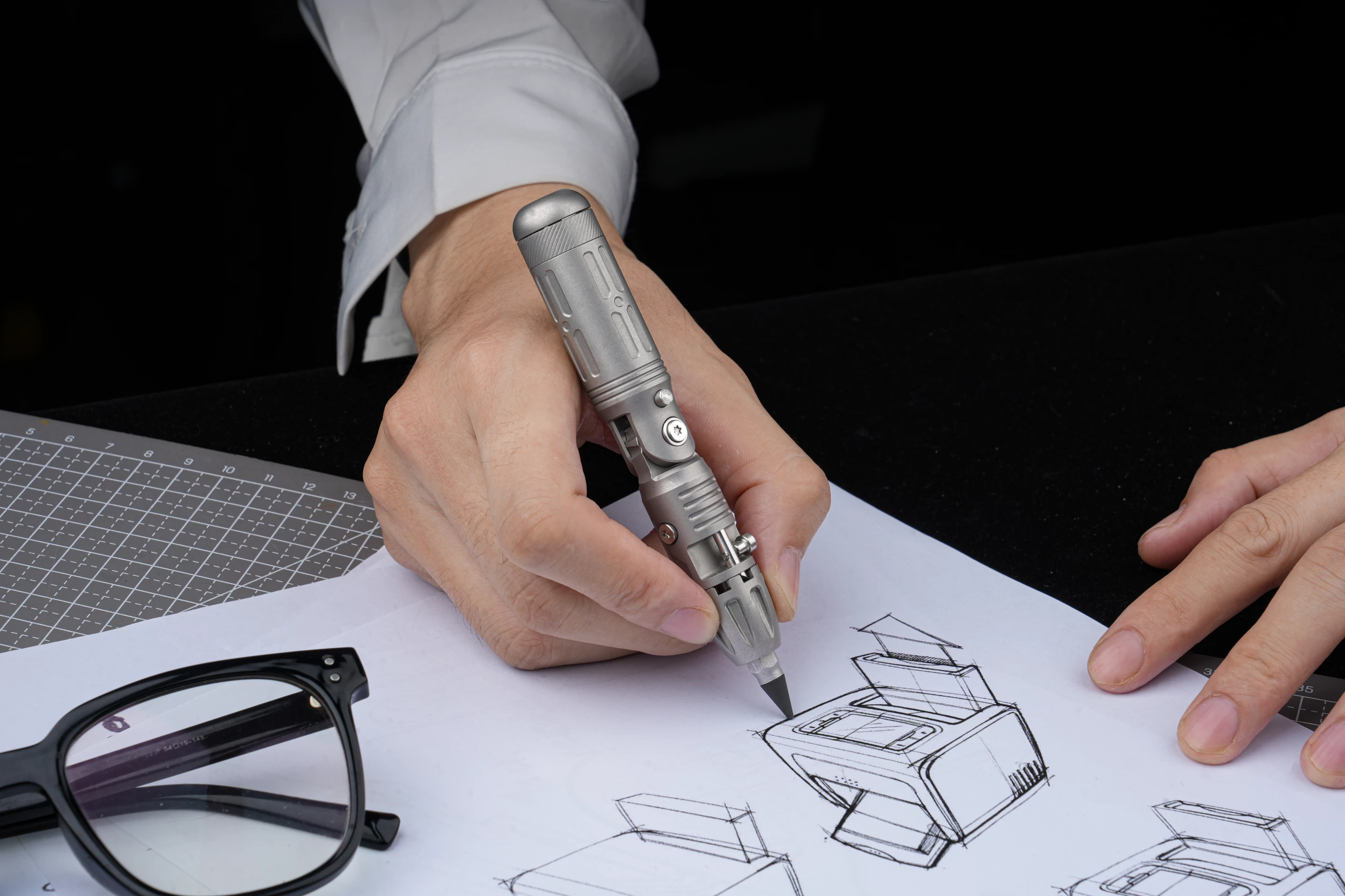 Beyond screwdriving, the Arcos Driver ships with a built-in graphite marking tip