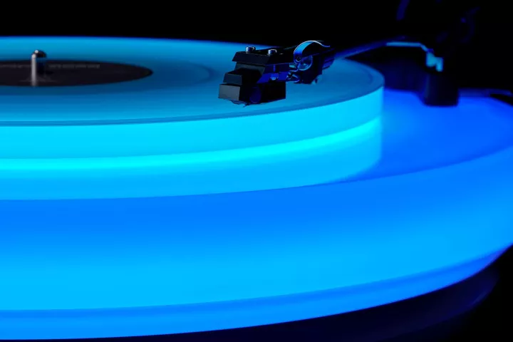 The Hotaru turntable "adds an enticing visual element to analog audio, creating a multisensory engagement with the music"
