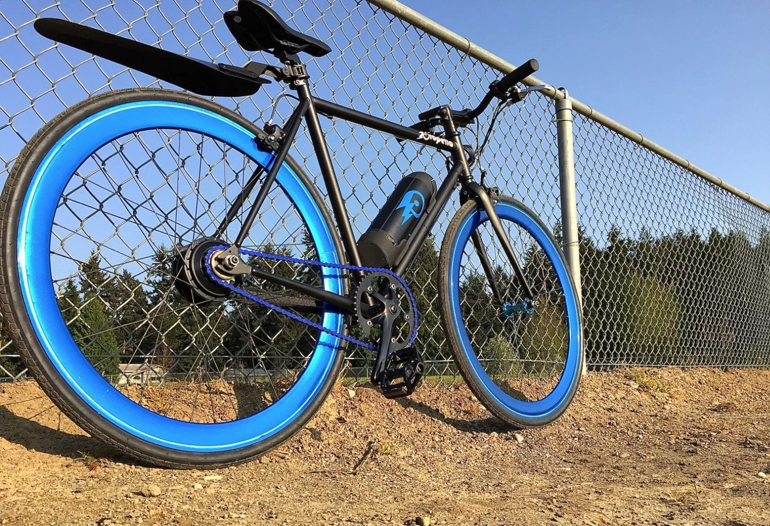 Propella updates the classic bike design with a bit of extra color