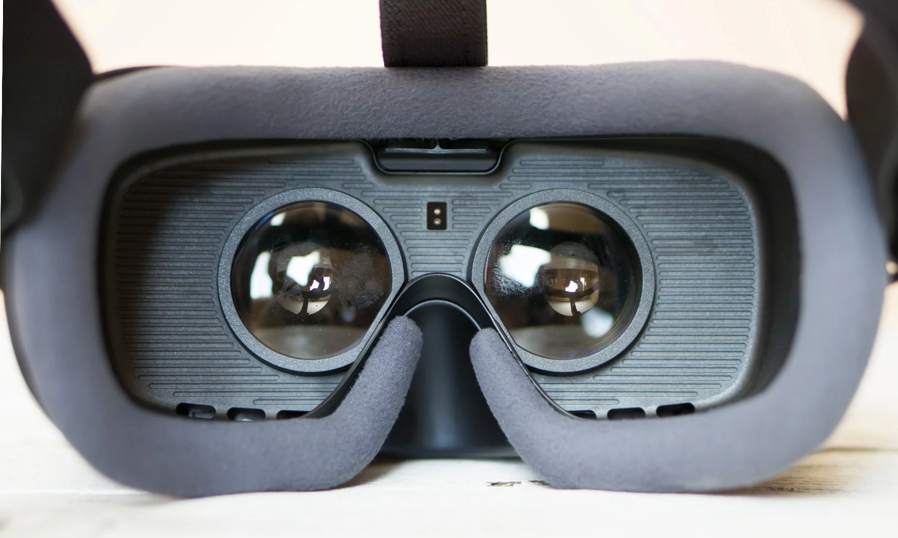 Looking into the lenses of the Gear VR