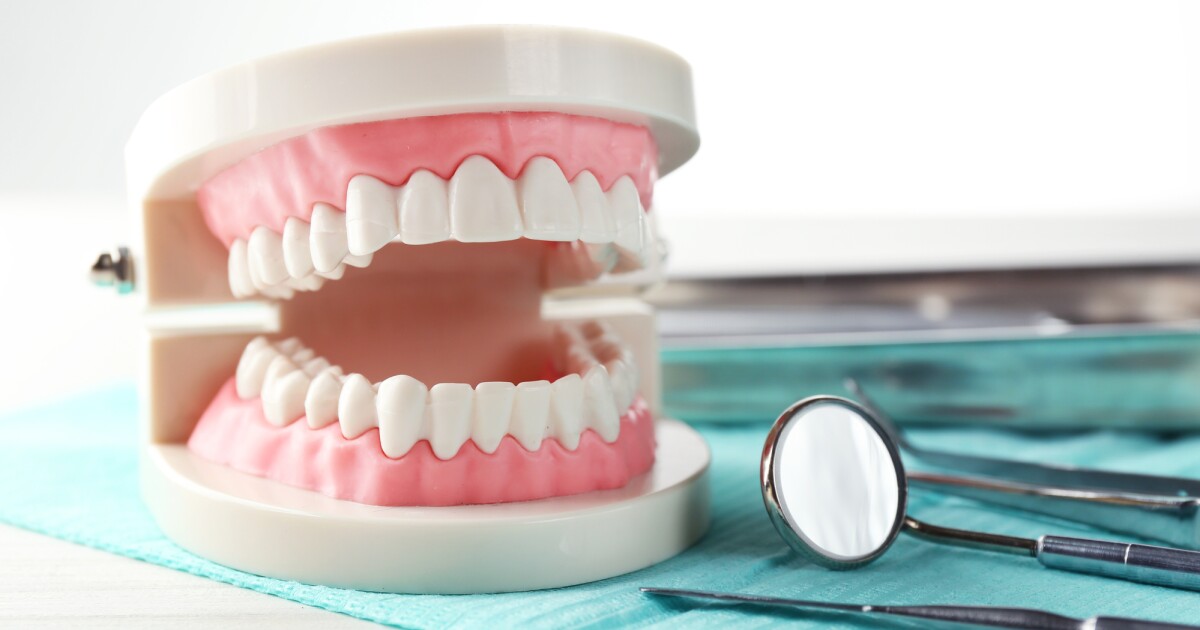 Tiny shapeshifting robots brush and floss your teeth, kill bacteria