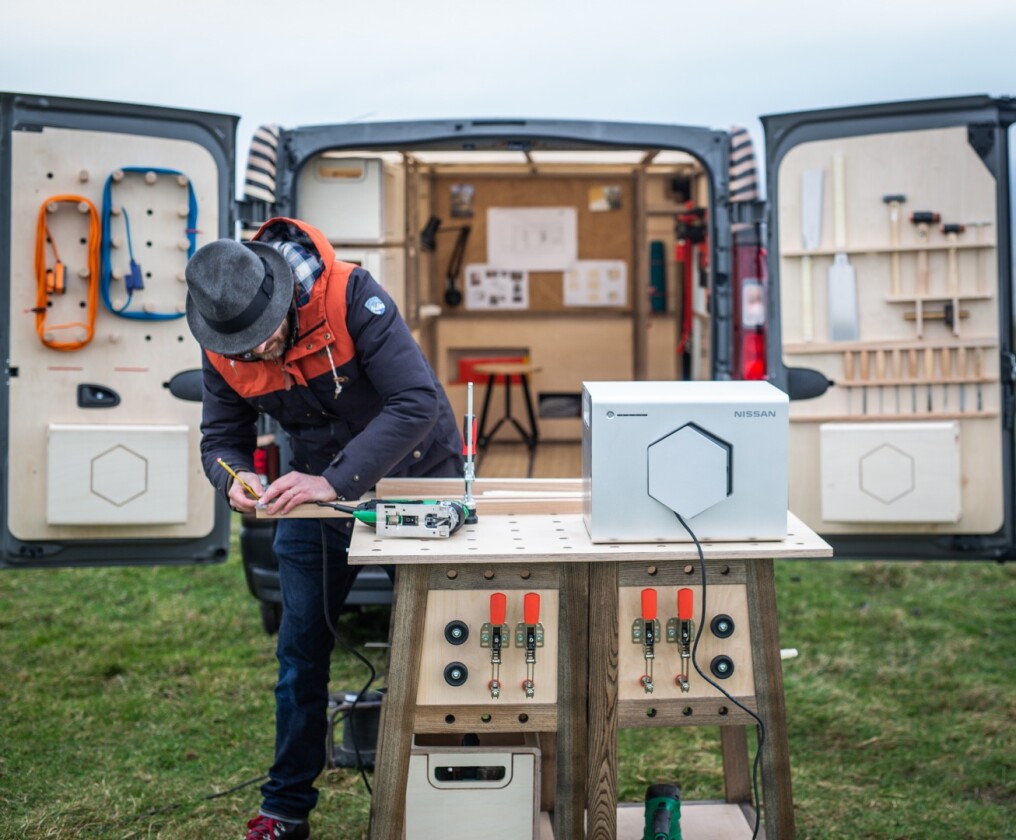 Nissan's portable Energy ROAM battery pack will launch in the European springtime of 2019