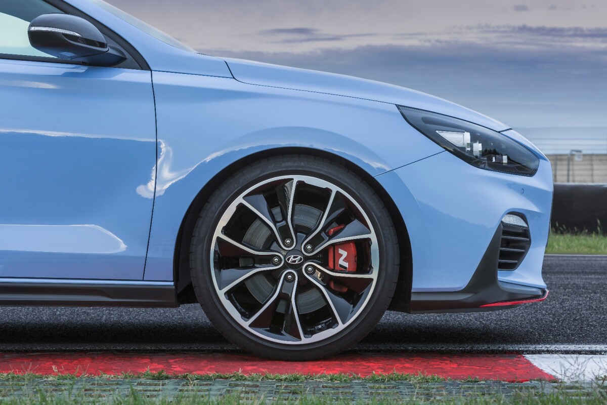 Red N brake calipers and larger (18-inch up front, 17-inch in the rear) discs are also on the Hyundai i30 N Performance Package