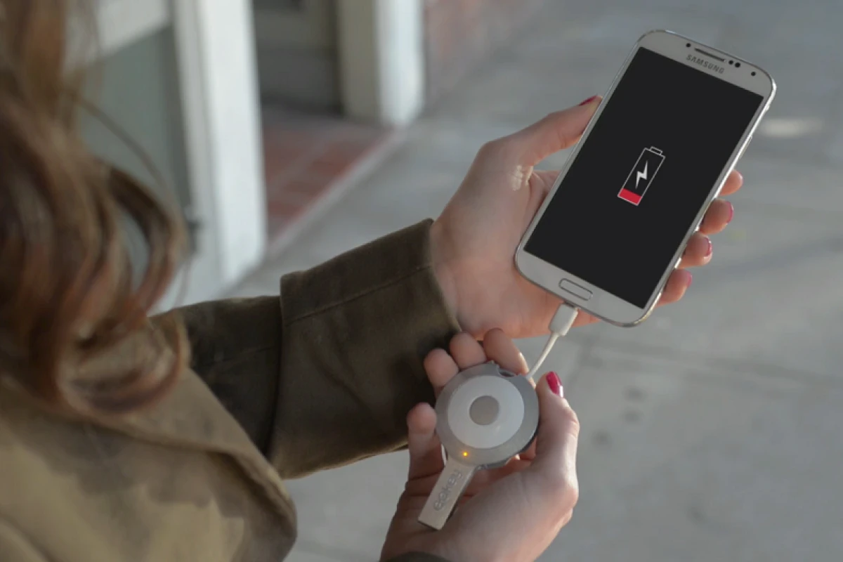 GOkey is a keyring, charger, cable, locator and memory stick all in one