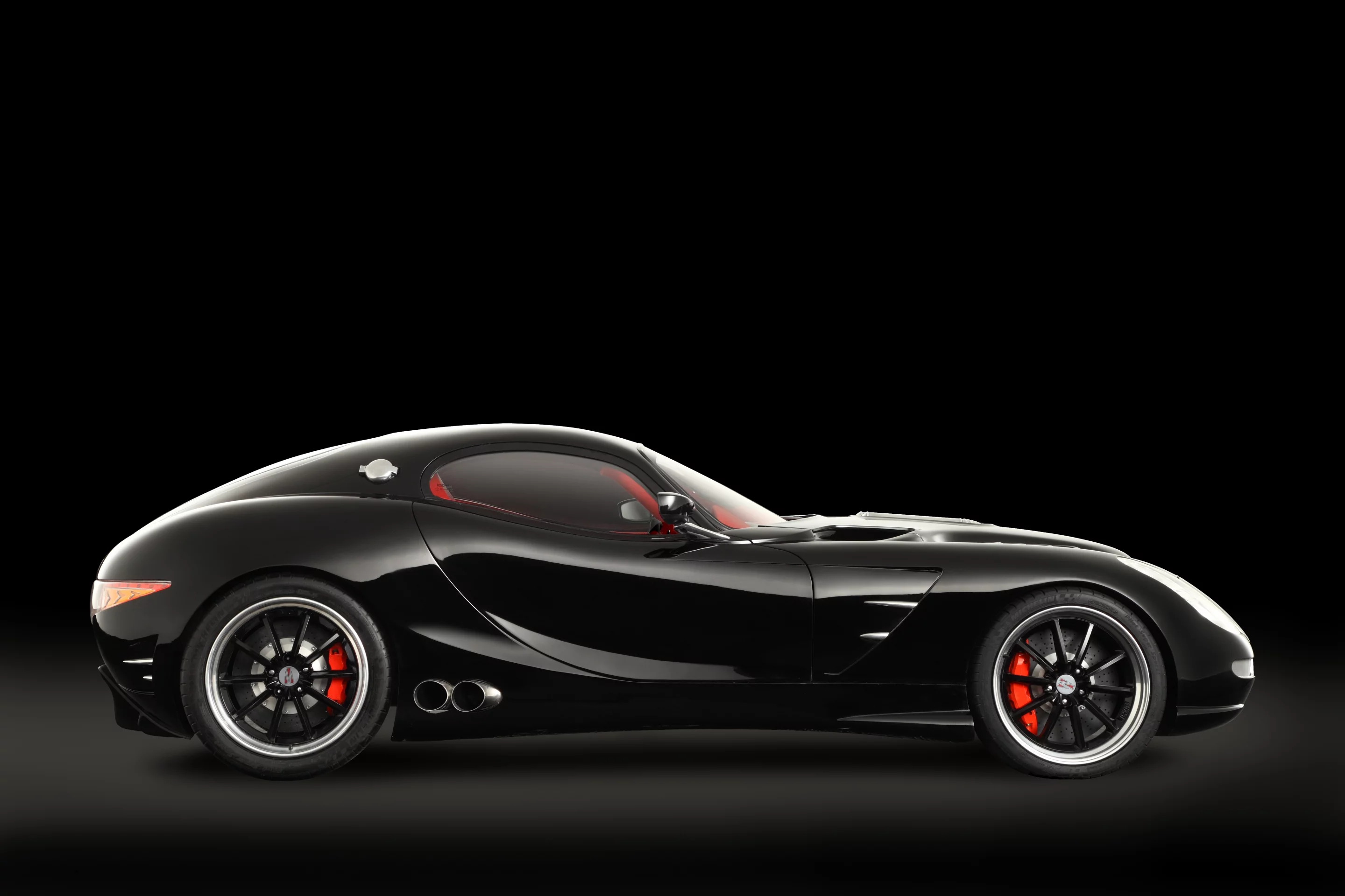 190 mph worth of speed potential and 2,000 miles worth of range