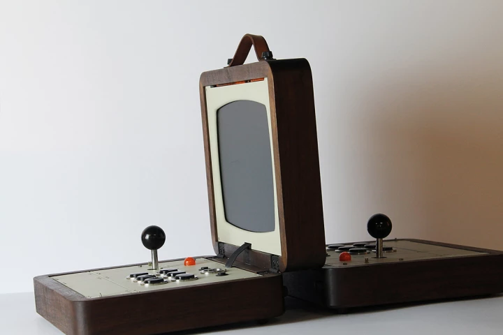 The Battlecade brings a Battleship-like form factor to retro gaming