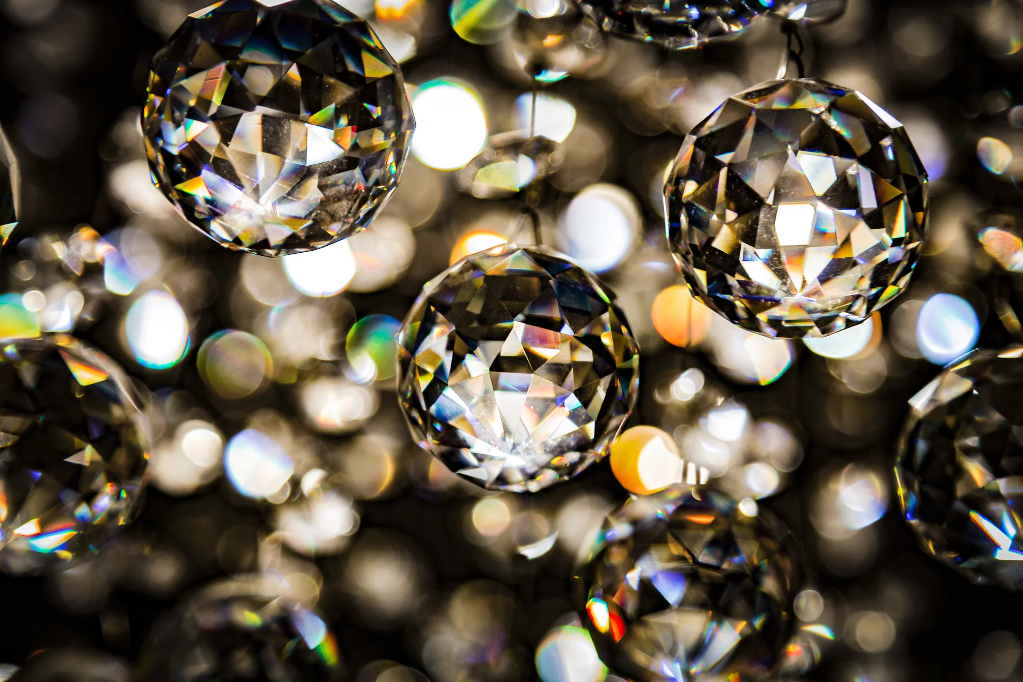 Nanodiamonds have been sent spinning at 1.2 billion rpm in a quantum experiment