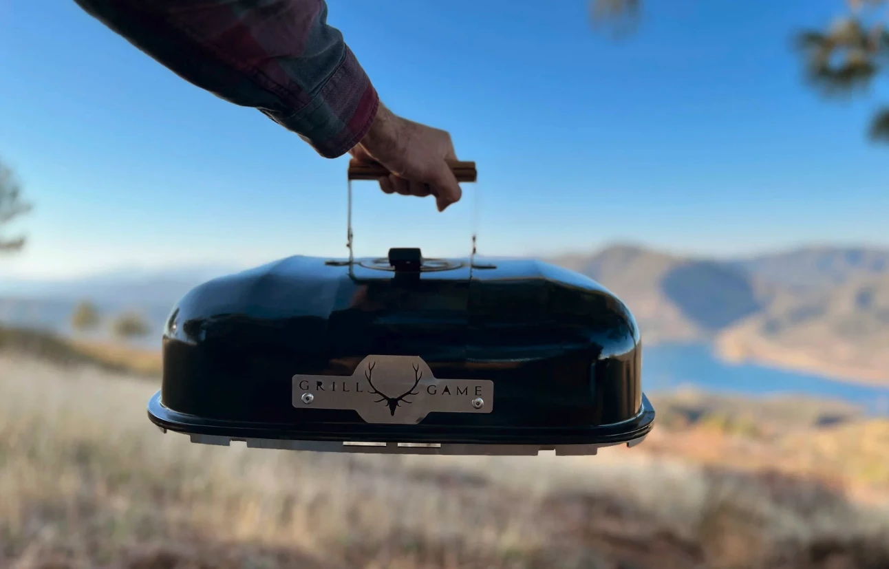 The G1 packs up into its lid for compact carry and storage