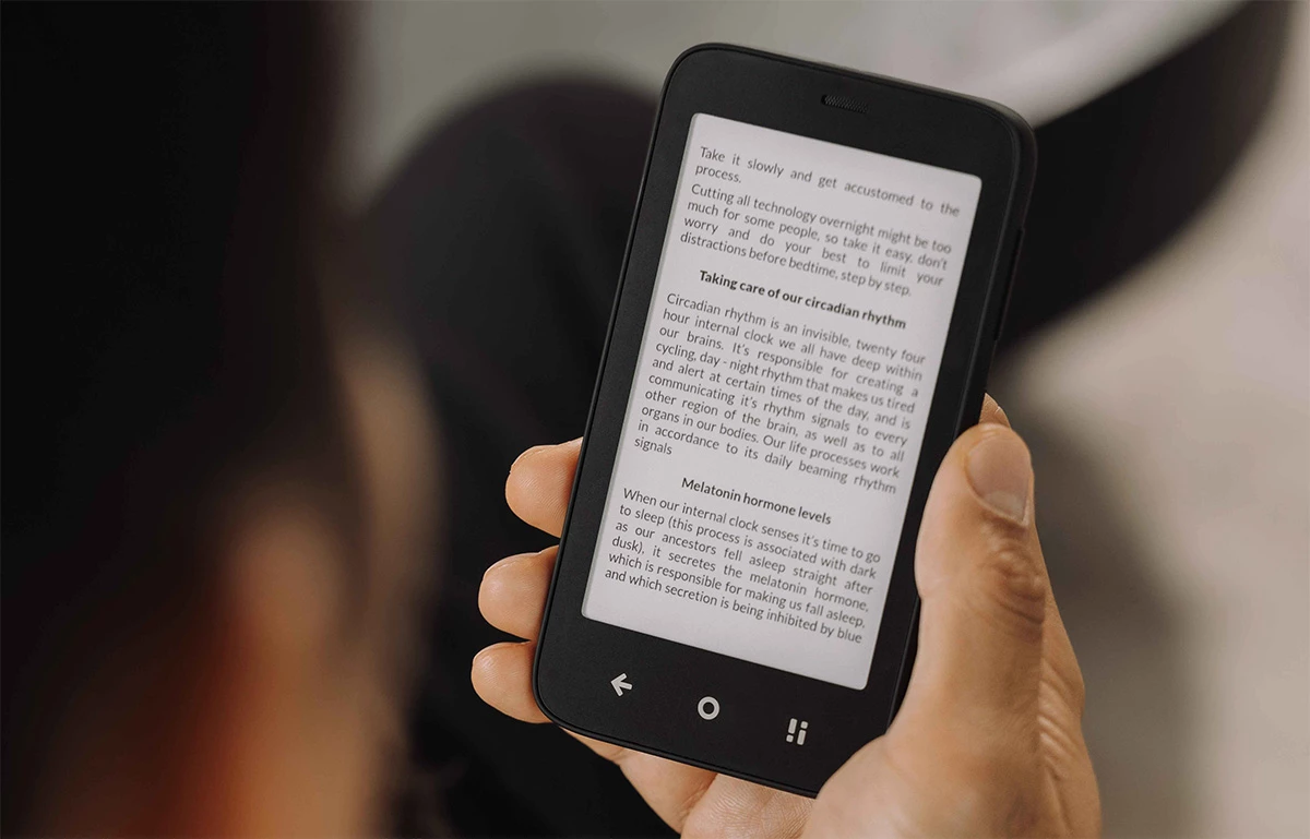 The E Ink screen is literally easy on the eyes