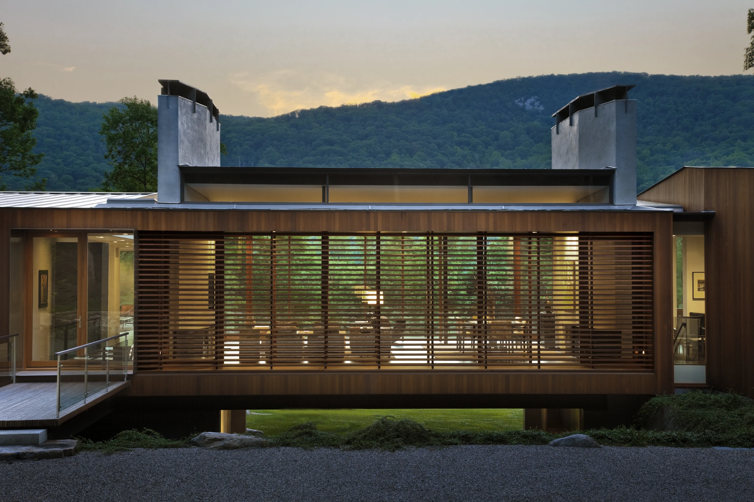 Bridge House,by Joeb Moore & Partners (Photo: David Sundberg/Esto)