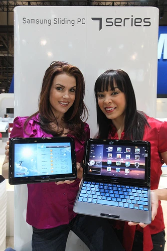 The PC 7 tablet being shown off at CES