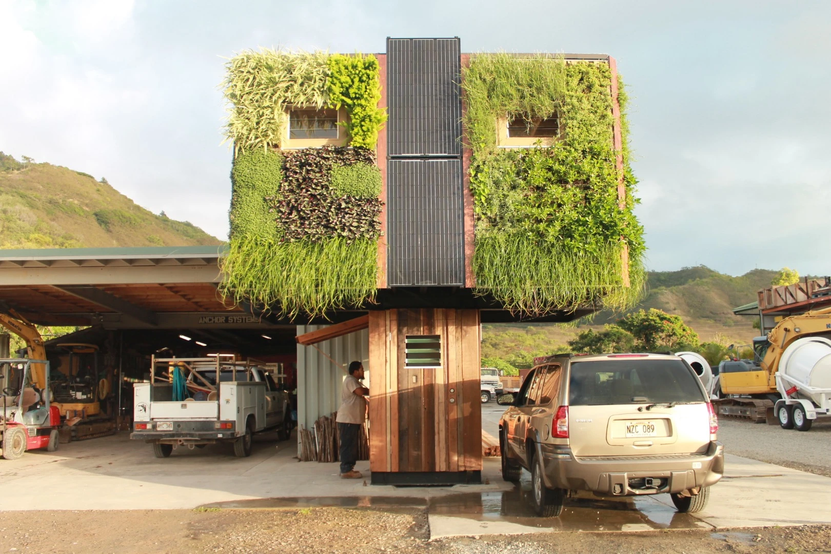 Its creators envision the structure serving as a cafe, drive-thru, office space, and even homeless shelter