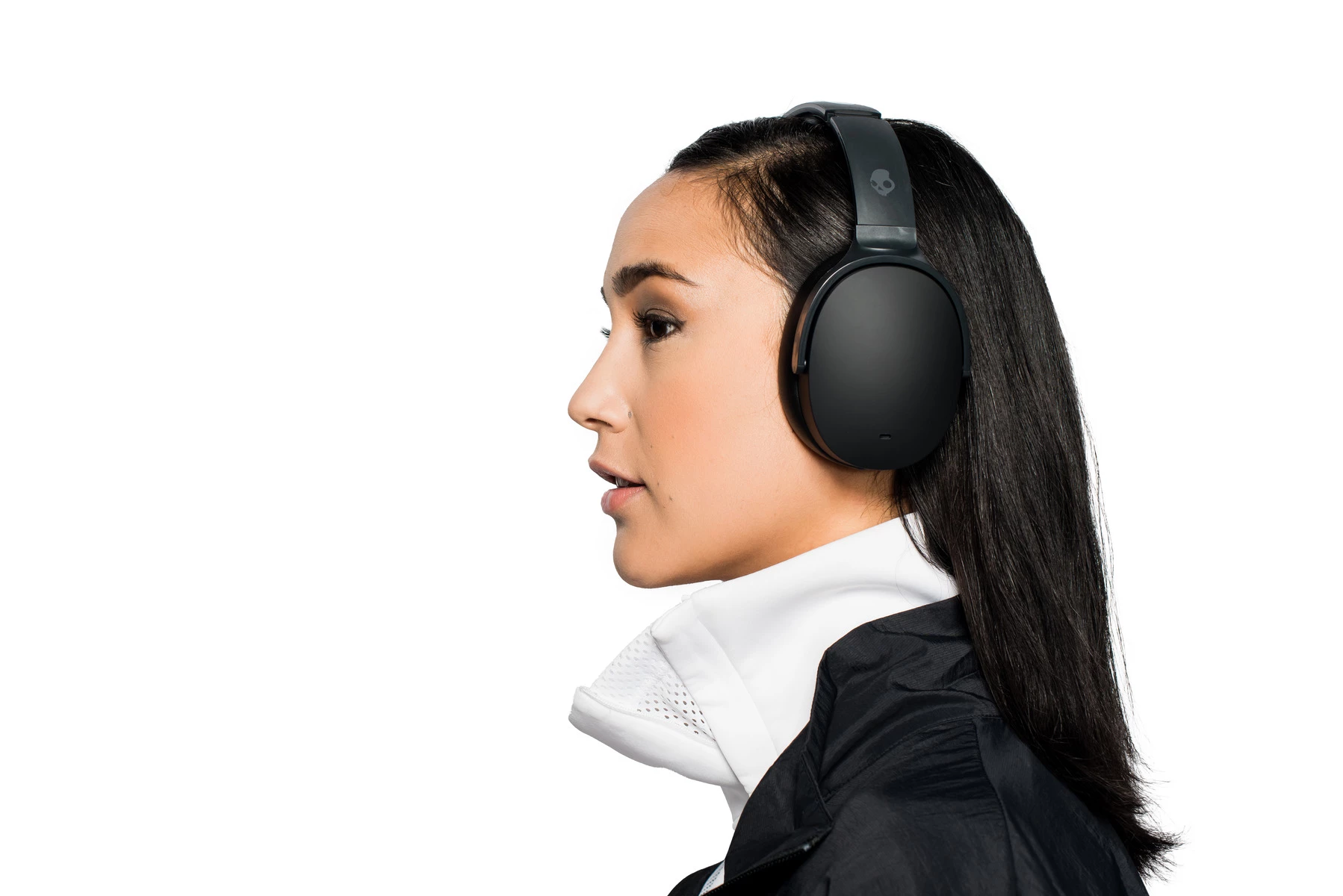 Built-in Tile tracking device makes it very hard to lose these Hesh ANCs