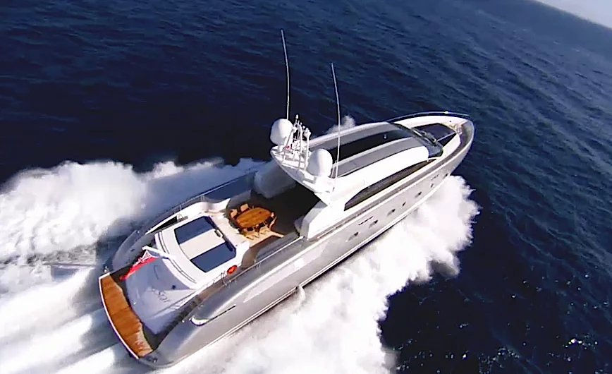 TWO DECK & OPEN SEMI-DISPLACEMENT OR PLANING MOTOR YACHTS winner Shooting Star