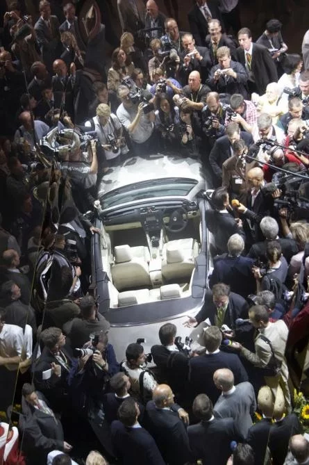 The EOS gts swamped at the Frankfurt Motor Show as journalists descend on press day