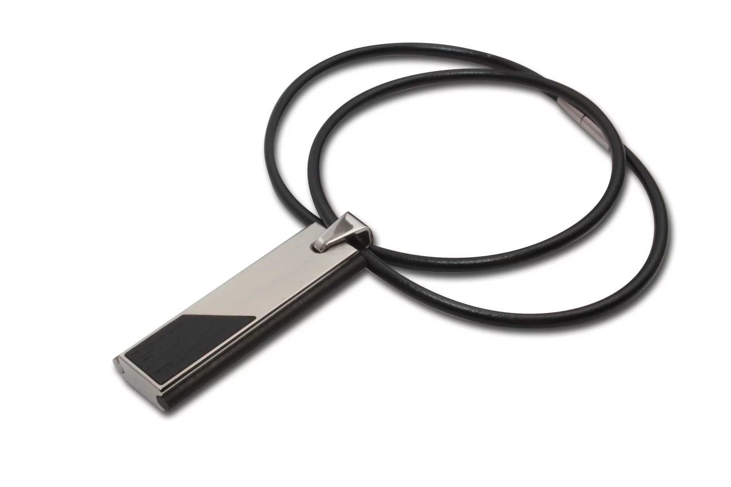 The dual-sided Pietra includes a flint and a knife sharpener