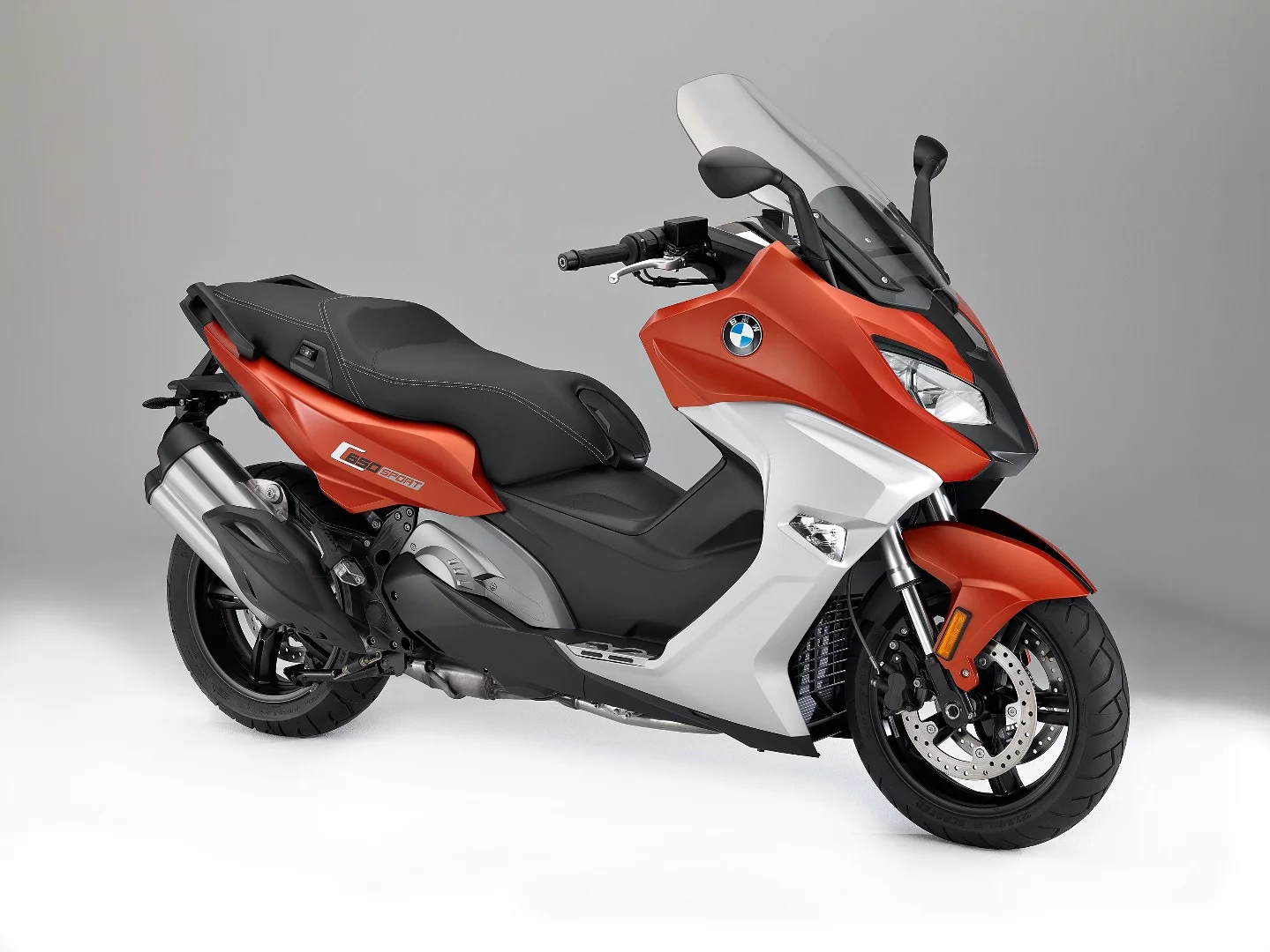 BMW C650 Sport in Valencia Orange metallic matte color