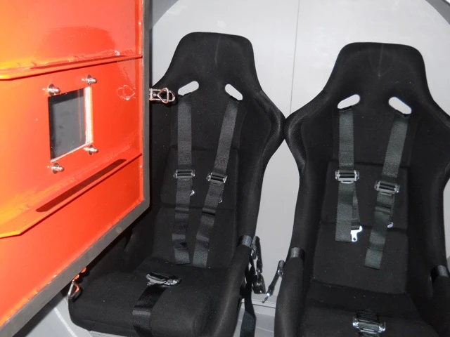 The Tsunami Survival Pod accommodates four people in five-point harnessed safety seats, and can reportedly hold enough air to last those passengers for two and a half hours