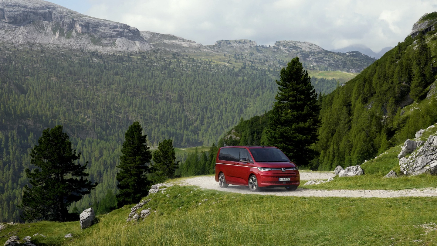 Push farther into the unexplored with the new California and Multivan eHybrid 4Motion vans