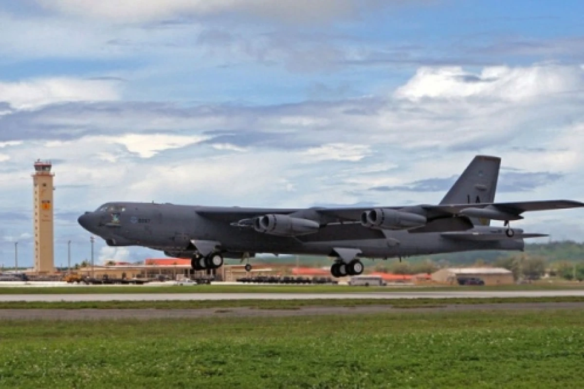 B-52 Stratofortress U.S. Air Force photo/Senior Master Sgt. Mahmoud Rasouliyan