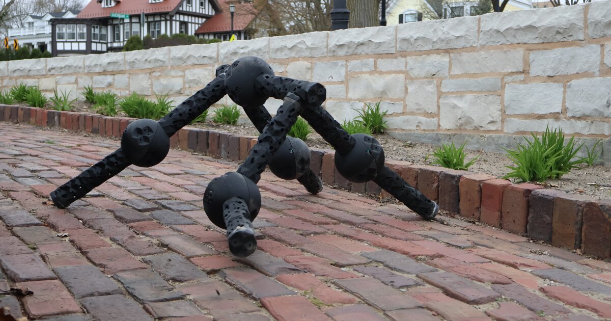 The "legged metamachine" in its quadruped configuration