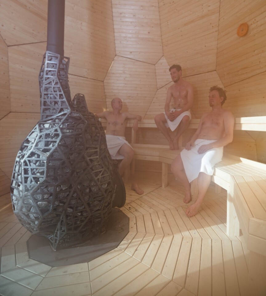 Fitting another five people inside the Solar Egg looks like a bit of a squeeze