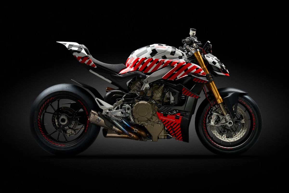 The prototype Ducati Streetfighter V4