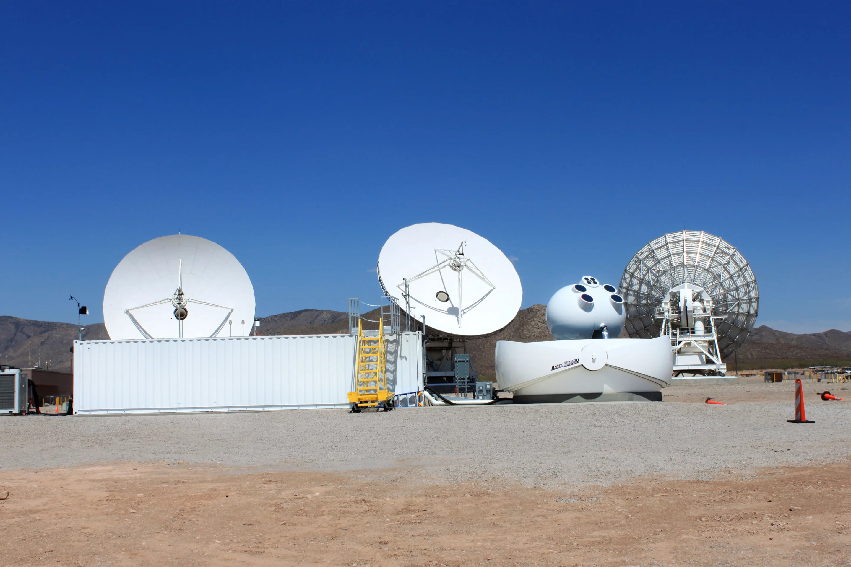LLGT Installation at White Sands, New Mexico (Image: Robert LaFon NASA/GSFC)