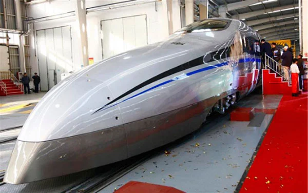 China's latest experimental train is 200 km/h than bullet trains running in the country now (Photo: CSR)