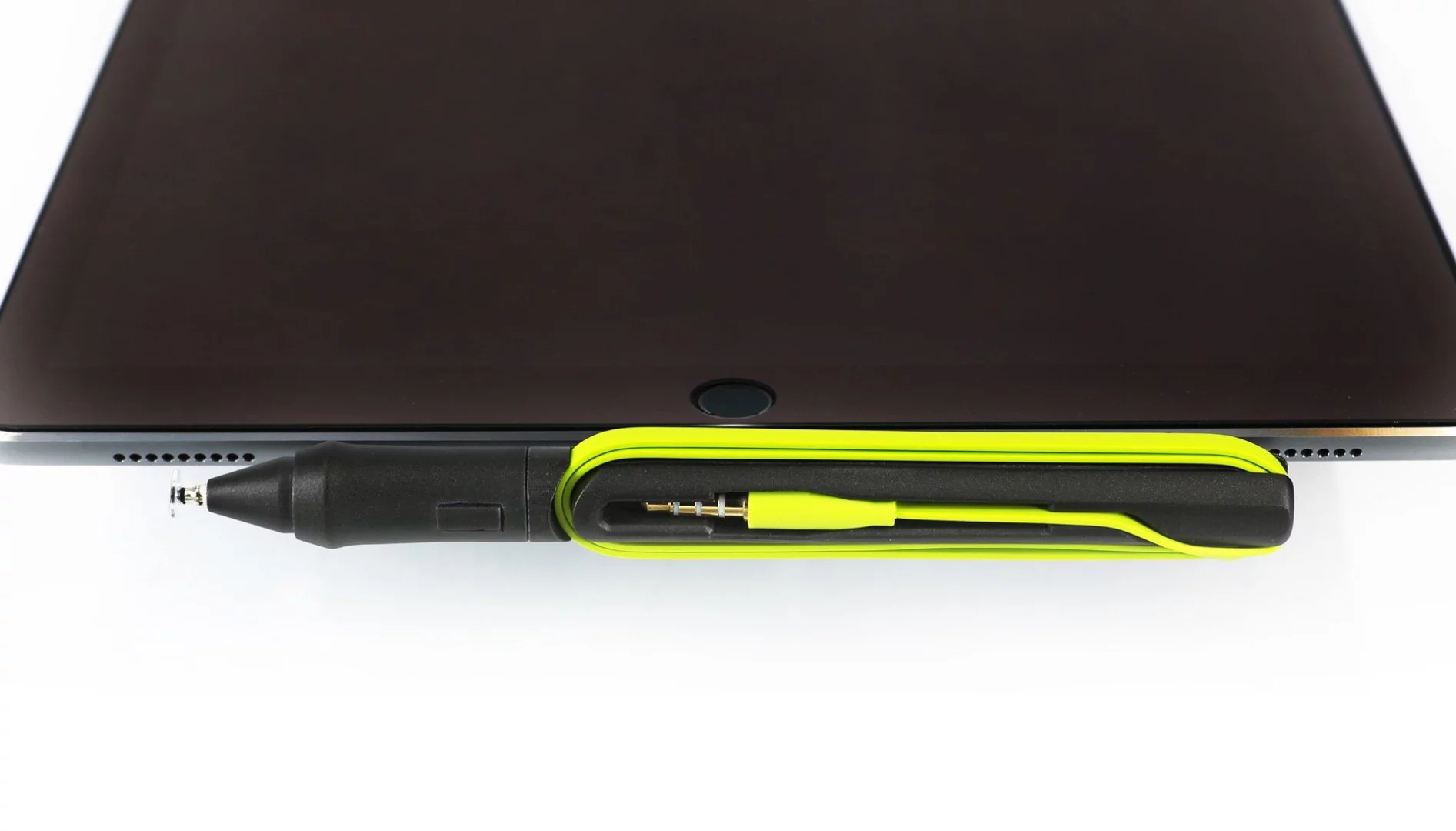 The SonarPen also works with all iPhones from the 4 onwards