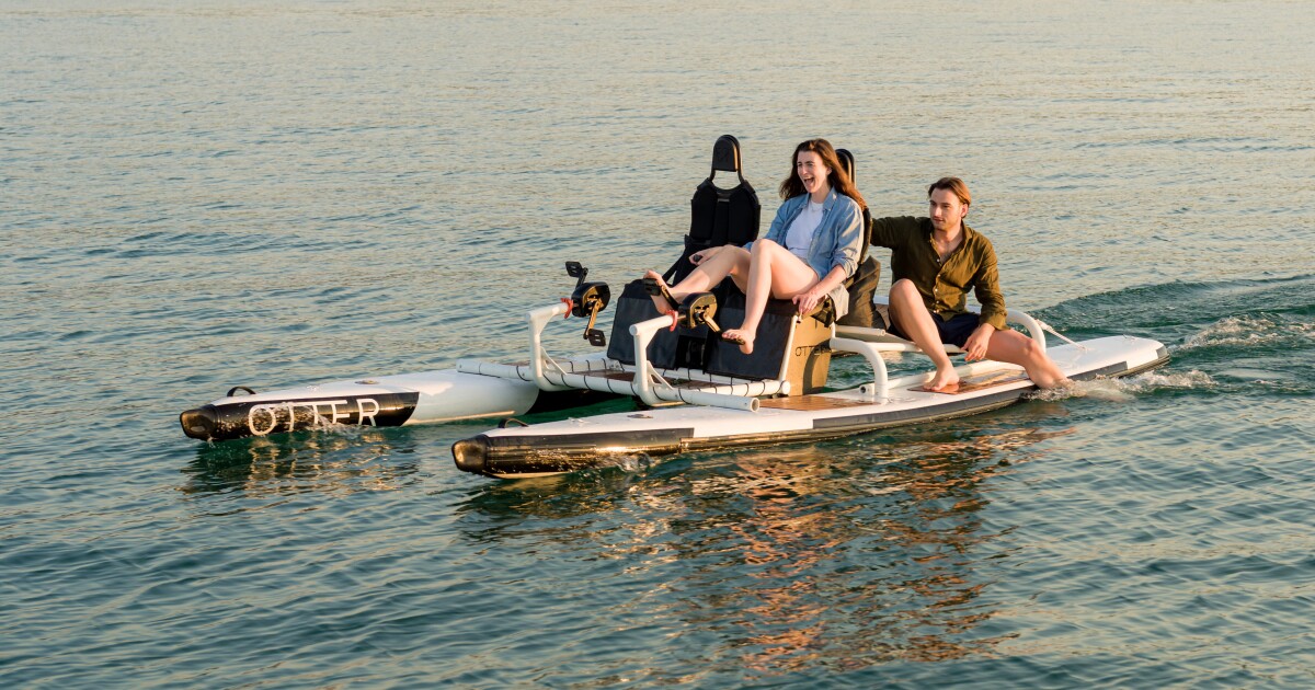 Pedal-electric water bike launches in the US market Pedal-electric water bike launches in the US market