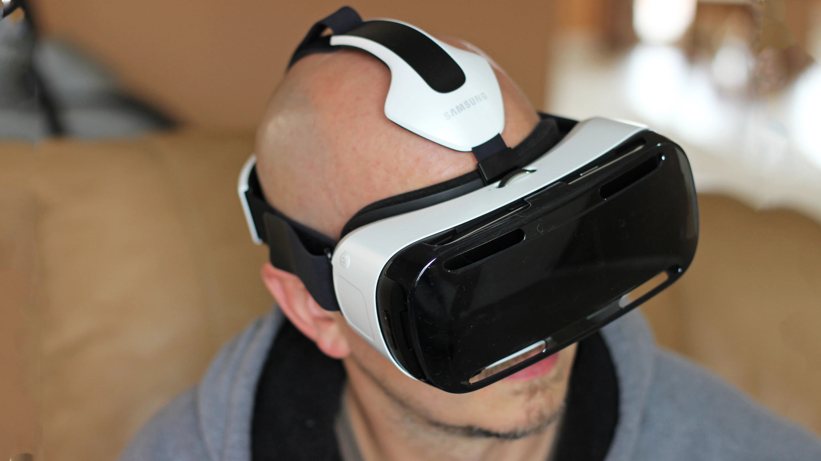 The original Gear VR (pictured) now has an improved sequel that's compatible with the new Galaxy S6 and Galaxy S6 edge (Photo: Will Shanklin/Gizmag.com)
