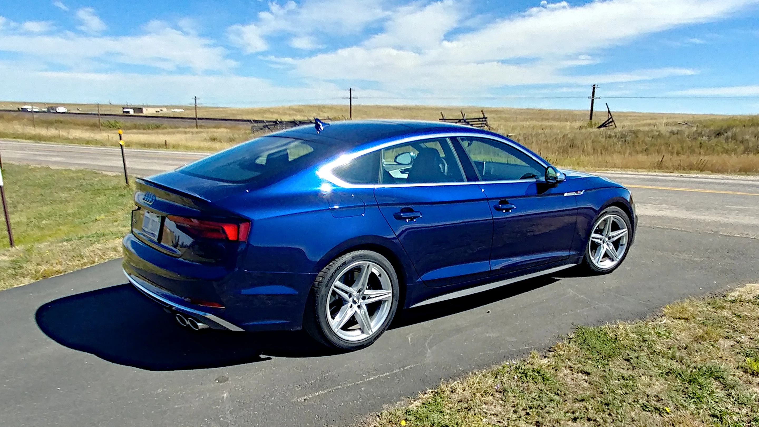 Advanced safety equipment such as forward collision mitigation and blind-spot monitoring are standard in the S5 Sportback