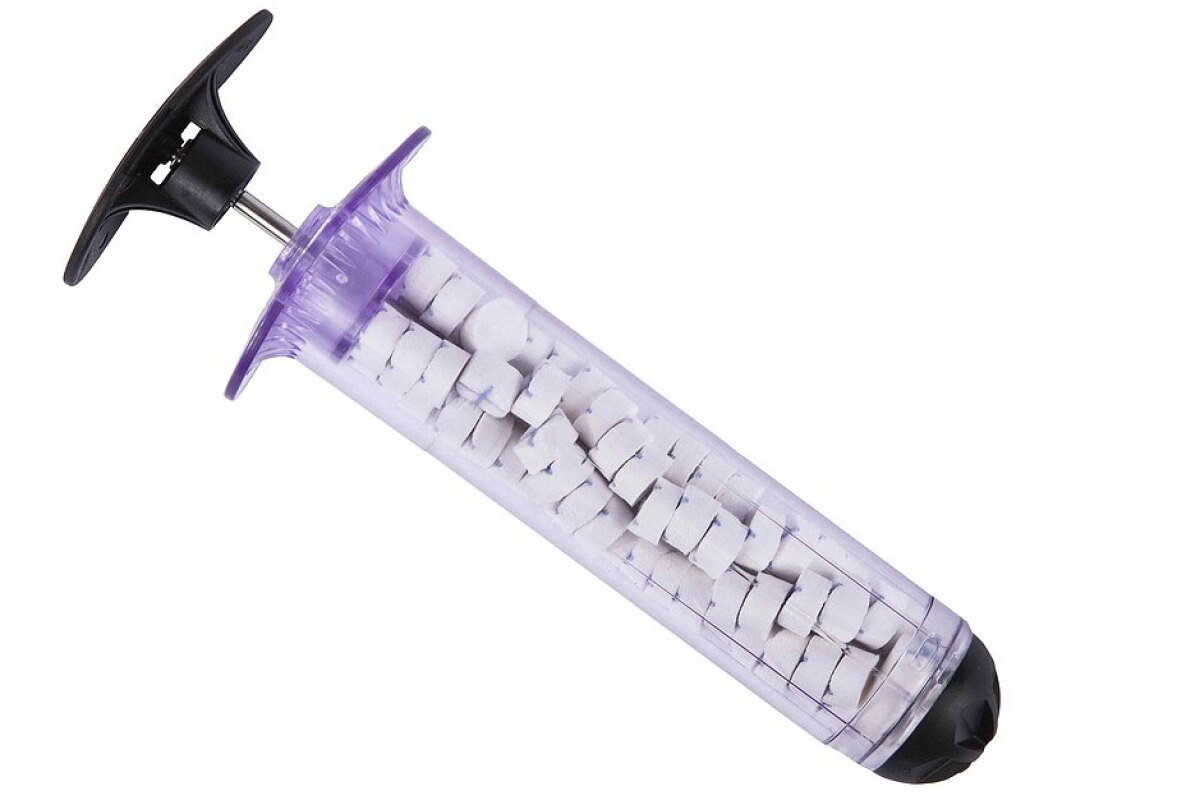Expandable spongefilled syringe that stems bleeding cleared for
