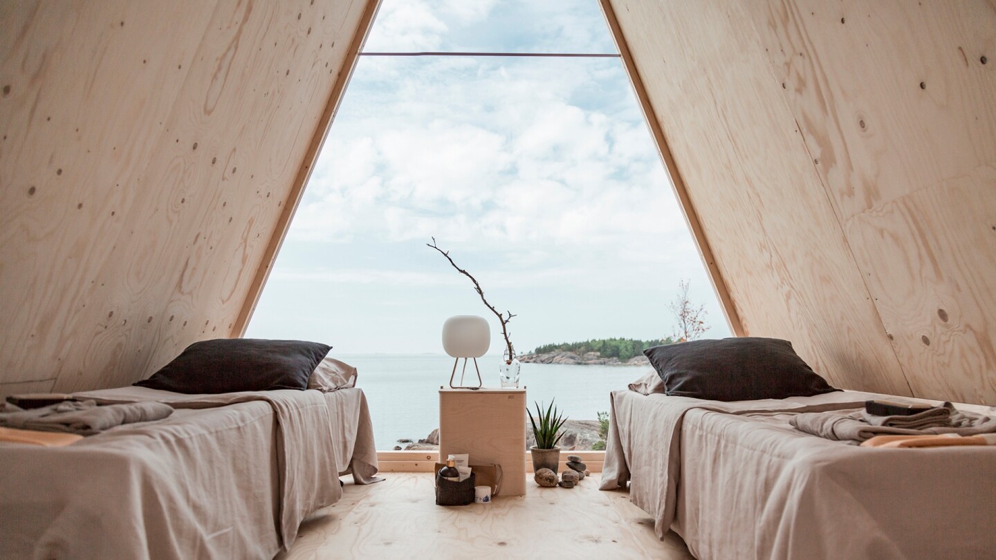 Nolla cabin: sleeps two