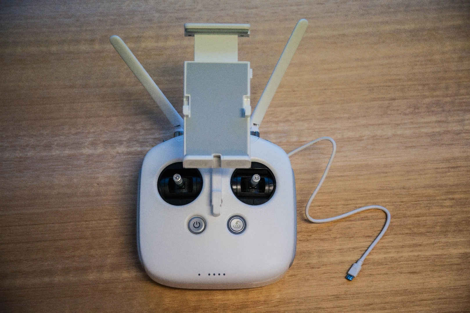Phantom 3 controller - your device is now connected via a USB cable instead of WiFi