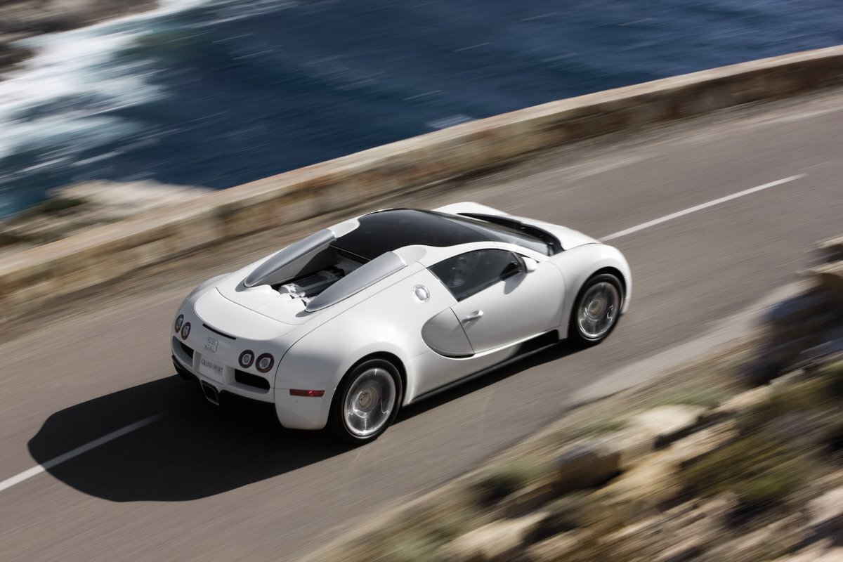 The Bugatti 16.4 Grand Sport