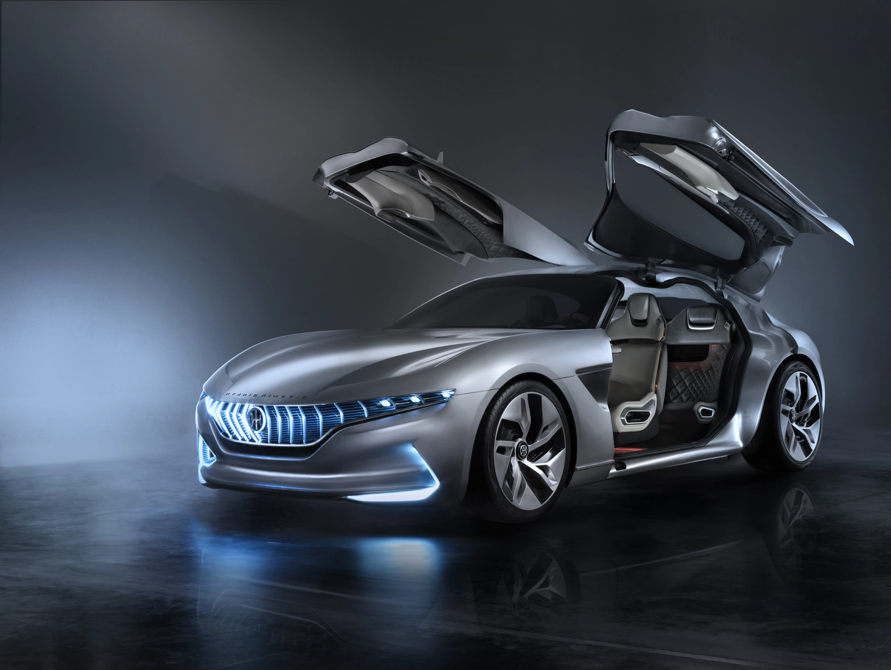 Pininfarina HK GT: may lift off at any minute