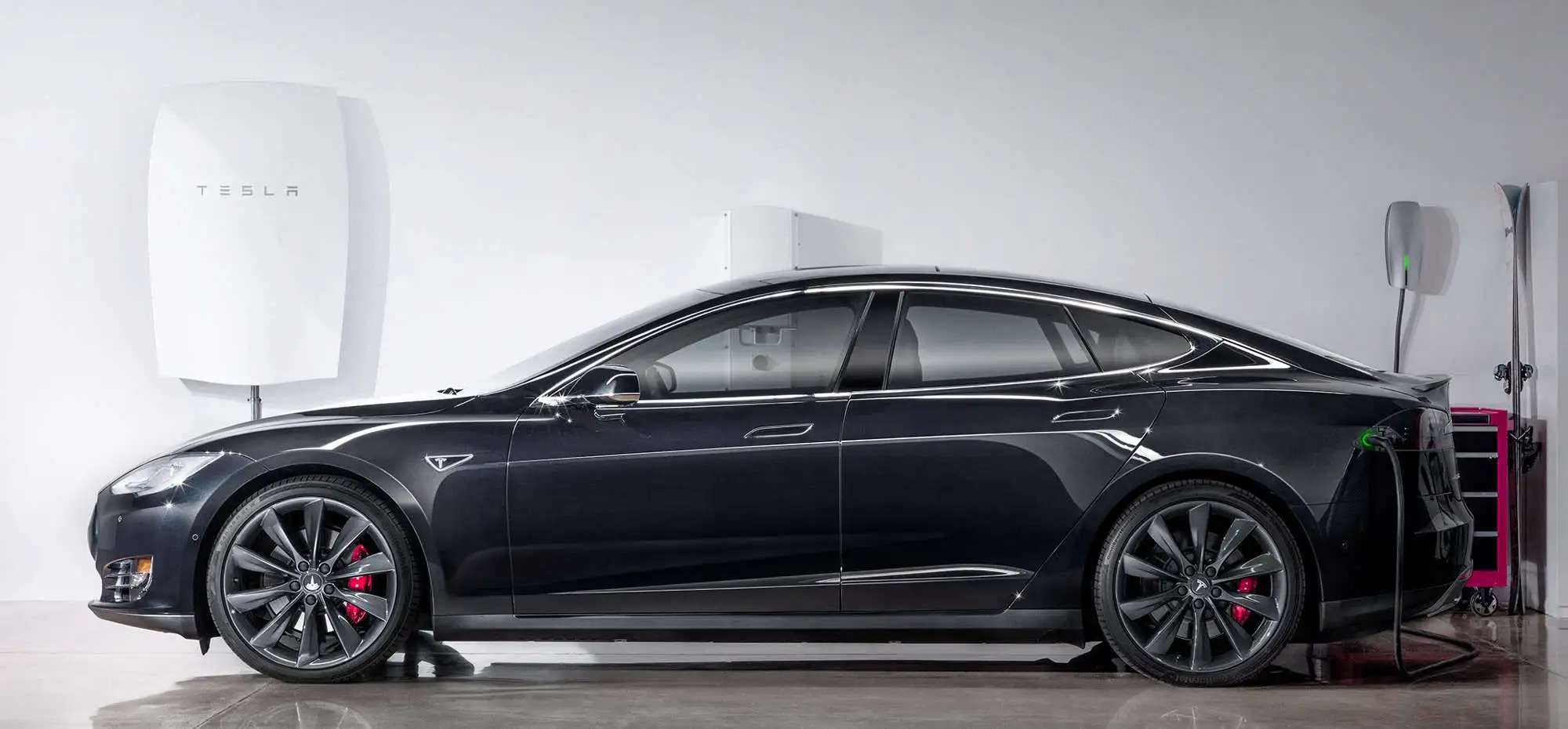 The flat, wall-mounted Tesla home battery unit is available in 10 kWh and 7 kWh