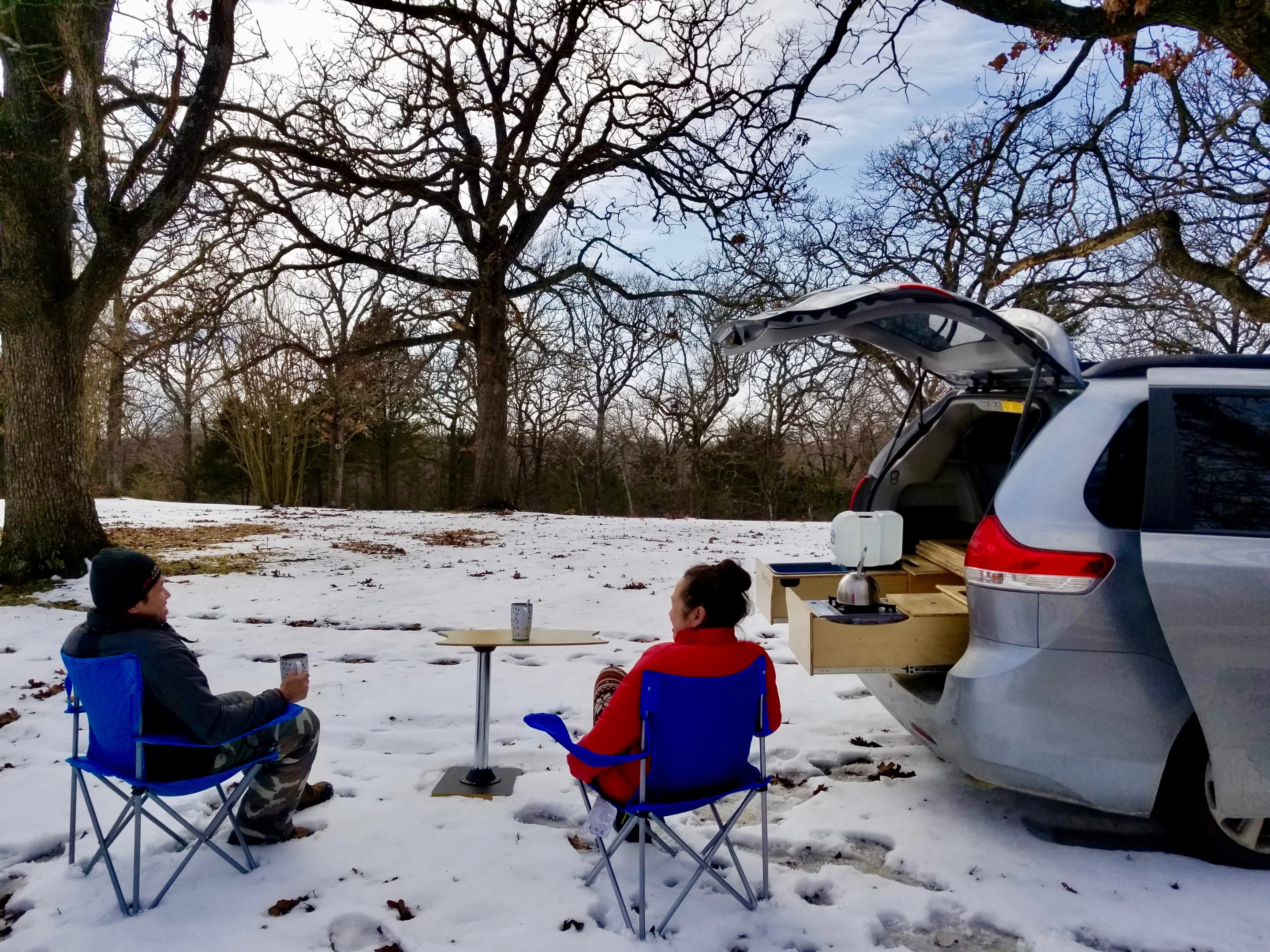 The removable indoor/outdoor tabletop is also the last piece of the sleeping platform puzzle