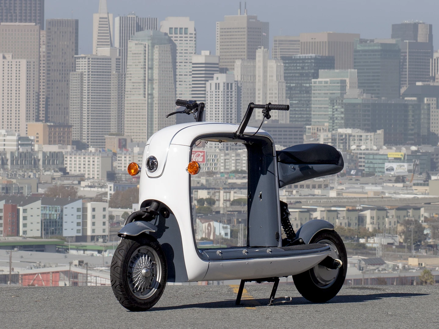 Lit Motors' cargo-haulin' kubo