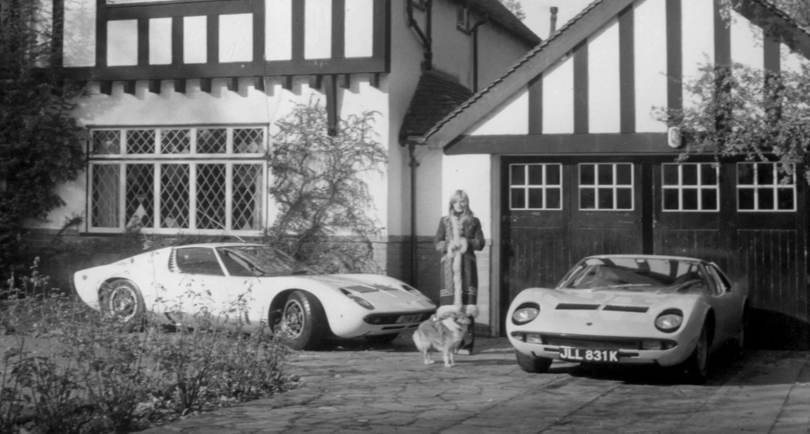 The reason for the rather unique and ingenious sales strategy is that this 1971 Lamborghini Miura P400 S was purchased new by Sir Roderick David Stewart, better known as rock star Rod Stewart (official web site), one of the best-selling music artists of all time, with 100 million record sales to his credit. Rod liked blondes and Lamborghinis, owning several at different times. That's a picture taken during Rod's ownership of this car, along with another of his Lamborghinis and his girlfriend at the time, model Dee Harrington. Just for the record, Rod's former Lamborghini took out Class L of the concours (Supercars of the 1970s) and also took out the the special "The Most Iconic Car" prize.