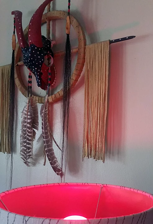 The MiPow Playbulb Color and Rainbow maintain colors close to that chosen via the companion app